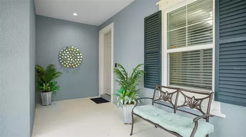 Exterior - 10601 Falling Leaf Ct, Parrish, FL 34219 photo 2 of 12