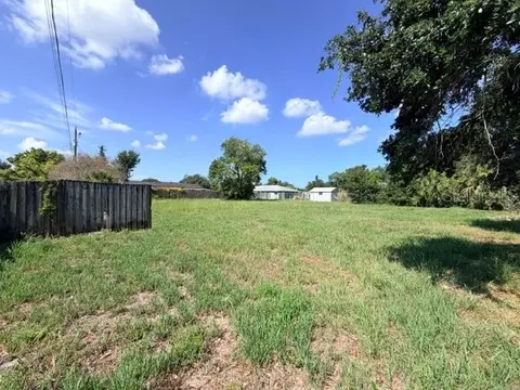 Other - 420 53rd Ave E, Bradenton, FL 34203 photo 8 of 26
