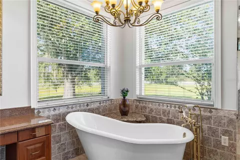 Bath - 20207 77th Ave E, Bradenton, FL 34202 photo 2 of 5