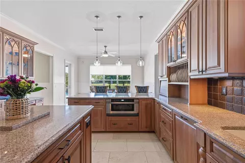Kitchen - 20207 77th Ave E, Bradenton, FL 34202 photo 1 of 6