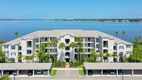 910 Tidewater Shores Loop #103, Bradenton, FL 34208