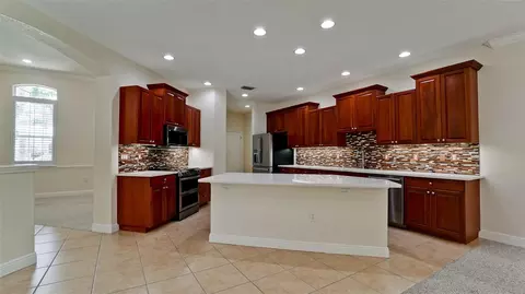Kitchen - 5323 90th Avenue Cir E, Parrish, FL 34219 photo 1 of 4