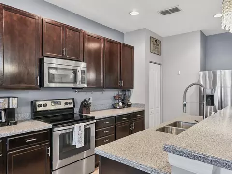 Kitchen - 6307 4th St E, Bradenton, FL 34203 photo 2 of 2
