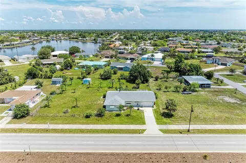20430 Edgewater Dr, Port Charlotte, FL 33952