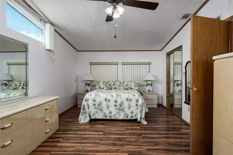 Bedroom - 4215 14th St E, Ellenton, FL 34222 photo 3 of 4
