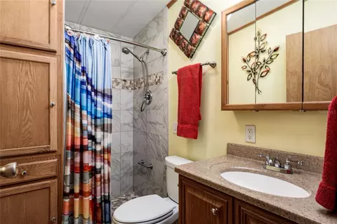 Bath - 4215 14th St E, Ellenton, FL 34222 photo 1 of 3