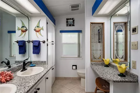 Bath - 4215 14th St E, Ellenton, FL 34222 photo 2 of 3