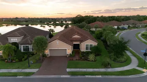 5288 Rushmere Ct, Palmetto, FL 34221