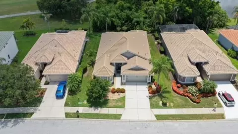View/Area - 8964 Stone Harbour Loop, Bradenton, FL 34212 photo 11 of 12