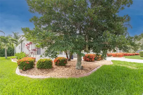 Exterior - 8964 Stone Harbour Loop, Bradenton, FL 34212 photo 11 of 18
