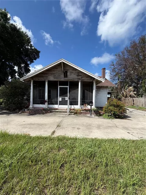 512 E Hickory St, Arcadia, FL 34266 photo 2