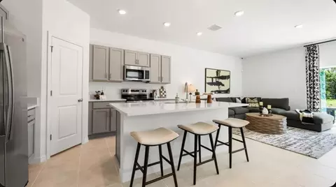 10822 Eclipse St, Sarasota, FL 34241 photo 2