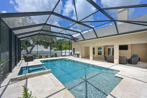 Exterior - 305 Mill Run E, Bradenton, FL 34212 photo 7 of 12