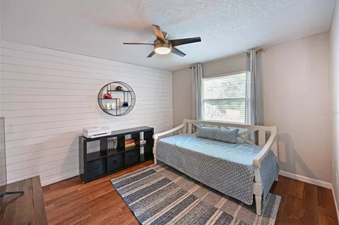 Bedroom - 305 Mill Run E, Bradenton, FL 34212 photo 5 of 5