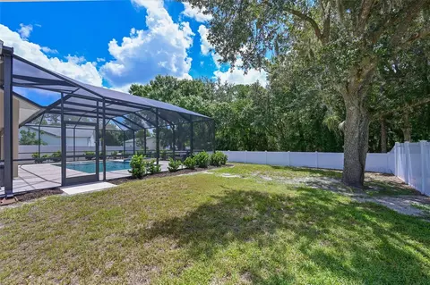 Exterior - 305 Mill Run E, Bradenton, FL 34212 photo 8 of 12
