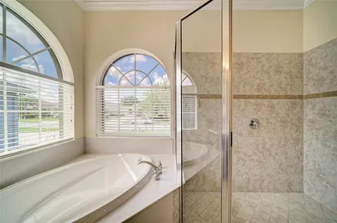 Bath - 12626 30th Street Cir E, Parrish, FL 34219 photo 2 of 4