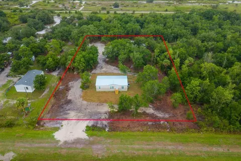 View/Area - 16226 NW 254th St, Okeechobee, FL 34972 photo 1 of 8