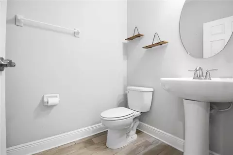 Bath - 7856 52nd Ter E, Bradenton, FL 34203 photo 1 of 3