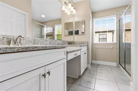 Bath - 7856 52nd Ter E, Bradenton, FL 34203 photo 2 of 3