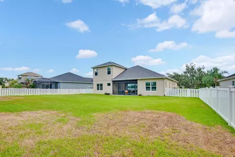 Exterior - 1416 Hickory View Cir, Parrish, FL 34219 photo 8 of 11