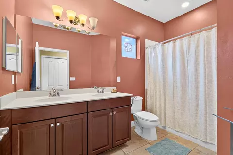 Bath - 1416 Hickory View Cir, Parrish, FL 34219 photo 1 of 5