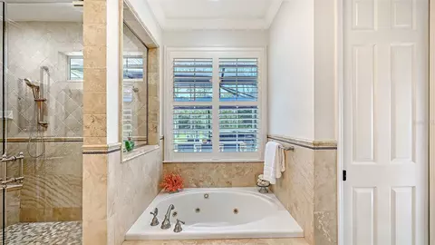 Bath - 20011 65th Ave E, Bradenton, FL 34211 photo 4 of 8
