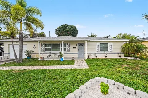 3625 61st St N, Saint Petersburg, FL 33710