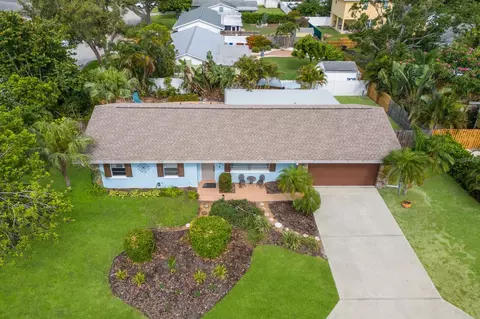 1004 68th St NW, Bradenton, FL 34209