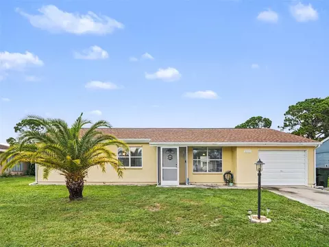 2473 Fairbrook St, North Port, FL 34287