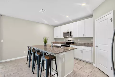 10025 Daybreak Gln, Parrish, FL 34219 photo 16