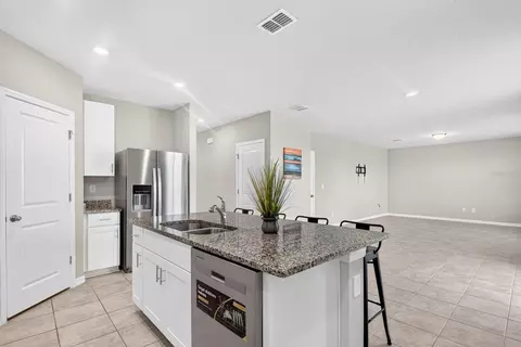 10025 Daybreak Gln, Parrish, FL 34219 photo 17