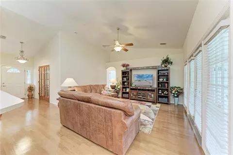6304 18th Ave E, Bradenton, FL 34208 photo 9