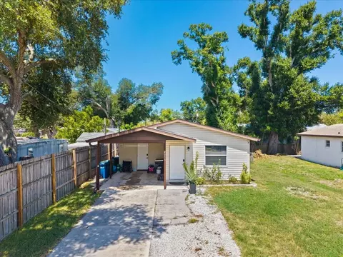 4050 Rockefeller Ave, Sarasota, FL 34231