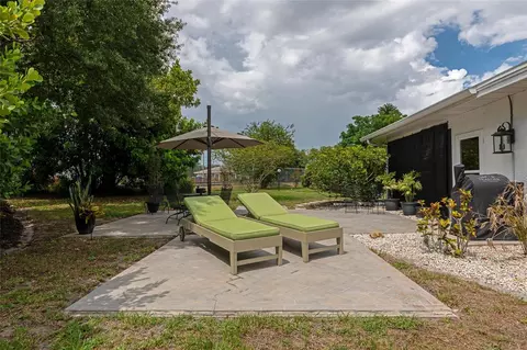 Exterior - 3602 Joyce Dr, Bradenton, FL 34208 photo 7 of 10