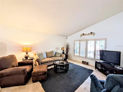 Living - 3426 Wood Owl Cir #73B, Bradenton, FL 34210 photo 2 of 3