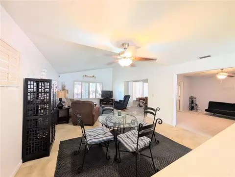 Dining - 3426 Wood Owl Cir #73B, Bradenton, FL 34210 photo 4 of 4