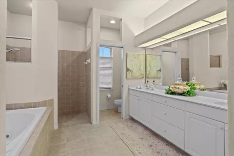 Bath - 3710 Little Country Rd, Parrish, FL 34219 photo 2 of 5