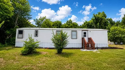 24325 SW 46th Ave, Newberry, FL 32669