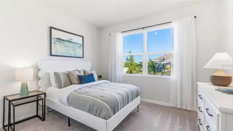 Bedroom - 17305 Saltbush Trl, Parrish, FL 34219 photo 3 of 4