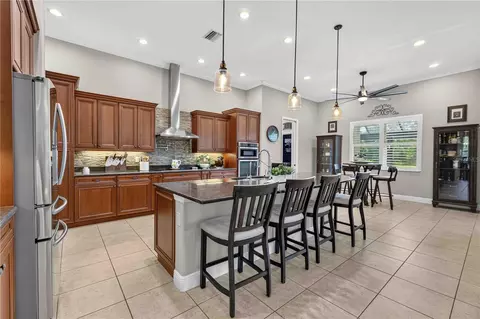 Kitchen - 15415 Mulholland Rd, Parrish, FL 34219 photo 2 of 3