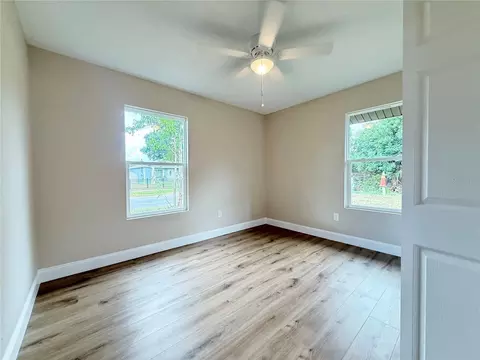 Bedroom - 1427 Murillo Loop, Ruskin, FL 33570 photo 4 of 6