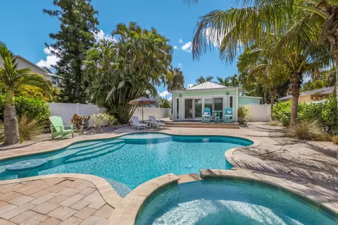 504 Spring Ave, Anna Maria, FL 34216
