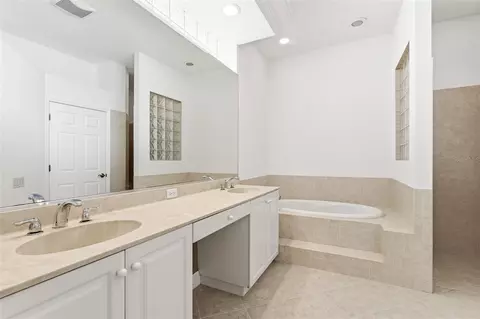 Bath - 8644 54th Avenue Cir E, Bradenton, FL 34211 photo 1 of 5