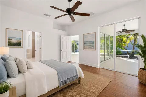 Bedroom - 8644 54th Avenue Cir E, Bradenton, FL 34211 photo 2 of 7