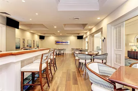 Dining - 8644 54th Avenue Cir E, Bradenton, FL 34211 photo 2 of 5