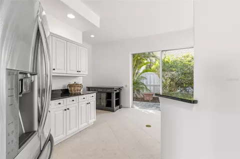Kitchen - 8644 54th Avenue Cir E, Bradenton, FL 34211 photo 2 of 6