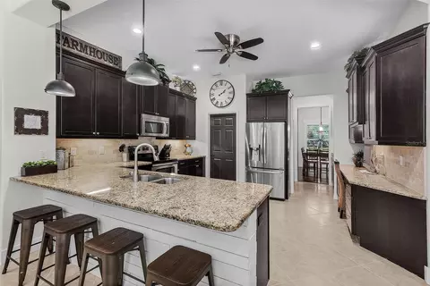 3015 160th Ter E, Parrish, FL 34219 photo 2