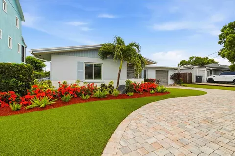 720 Ixora Ave, Ellenton, FL 34222