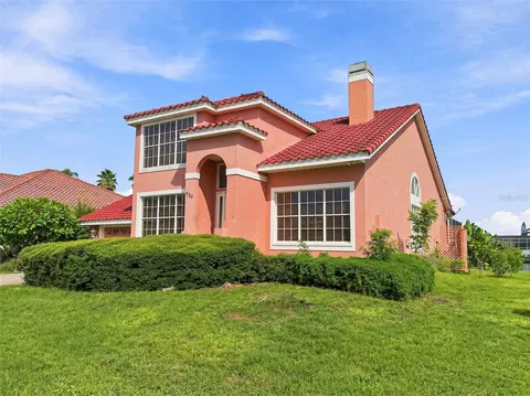 Exterior - 936 Allegro Ln, Apollo Beach, FL 33572 photo 2 of 5