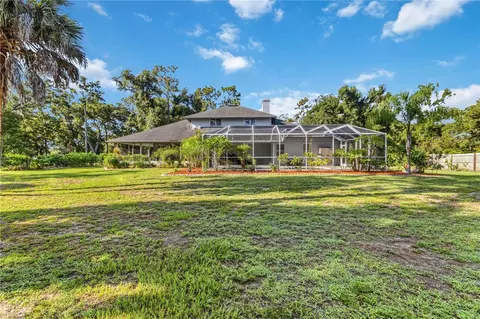 Exterior - 9308 65th Ave E, Bradenton, FL 34202 photo 8 of 9